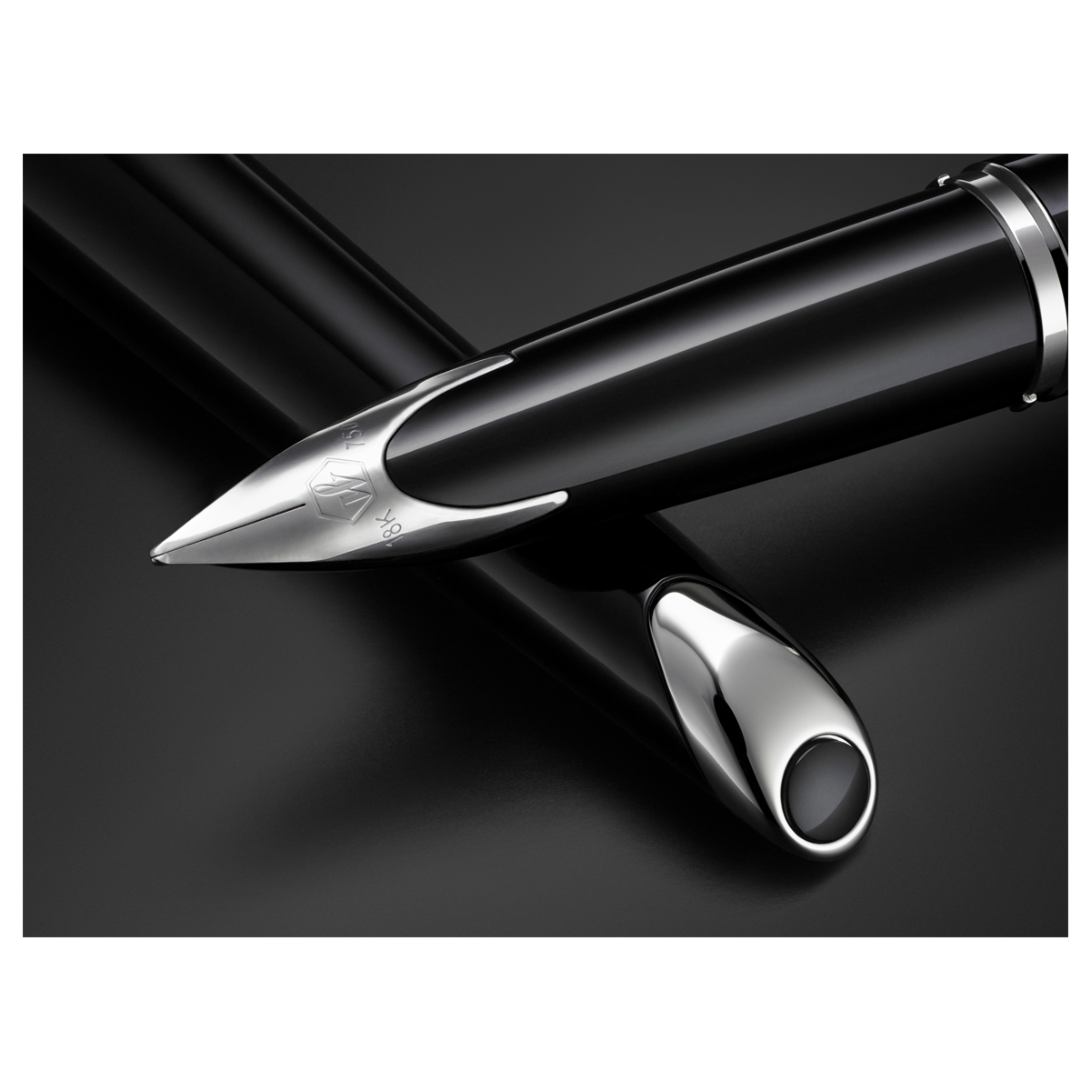 Ручка перьевая Waterman "Carene Black ST" синяя, 0,8мм, подарочная упаковка