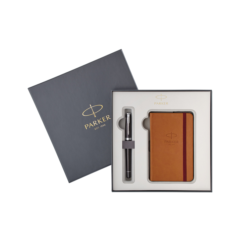 Набор Parker: ручка перьевая "Urban Premium Ebony Metal CT", 0,8мм и записн. книжка, подар. уп.